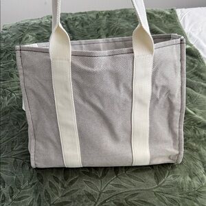 Universal Thread Black and Gray Tote Bag